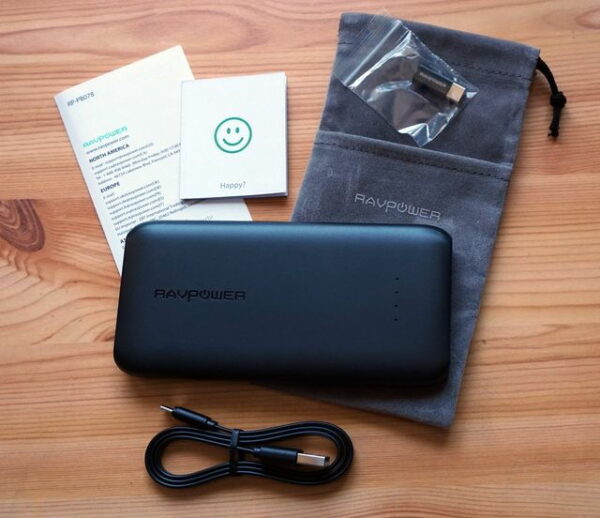 RAVPower 10000mAh Powerbank USB C RP-PB078 Lieferumfang