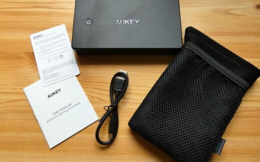 AUKEY Powerbank 20000mAh PB-N36 Lieferumfang