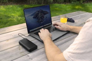 Trust Laro 65W USB-C Laptop Powerbank