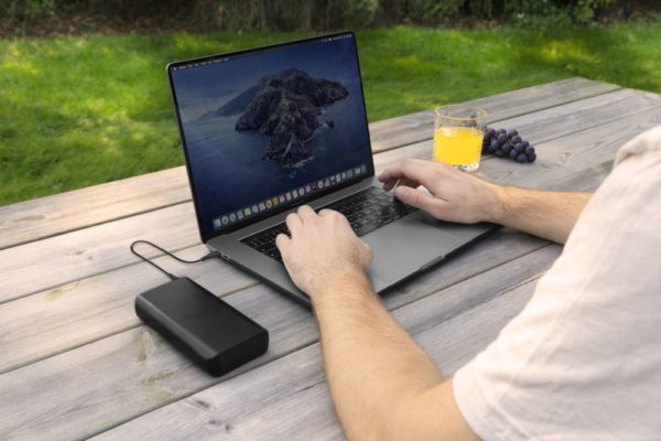 Trust Laro 65W USB-C Laptop Powerbank
