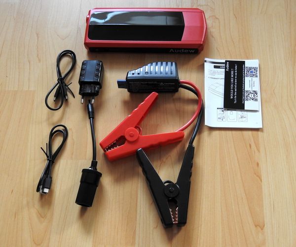 Starthilfe mit Powerbank – Audew Jump Starter Set mit Kabeln und Zubehör